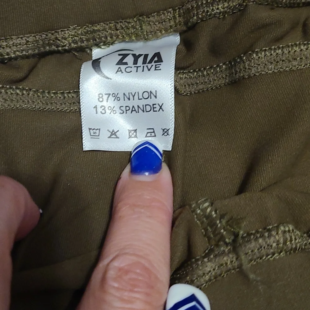 Zyia joggers large NWOT - Picture 2 of 4